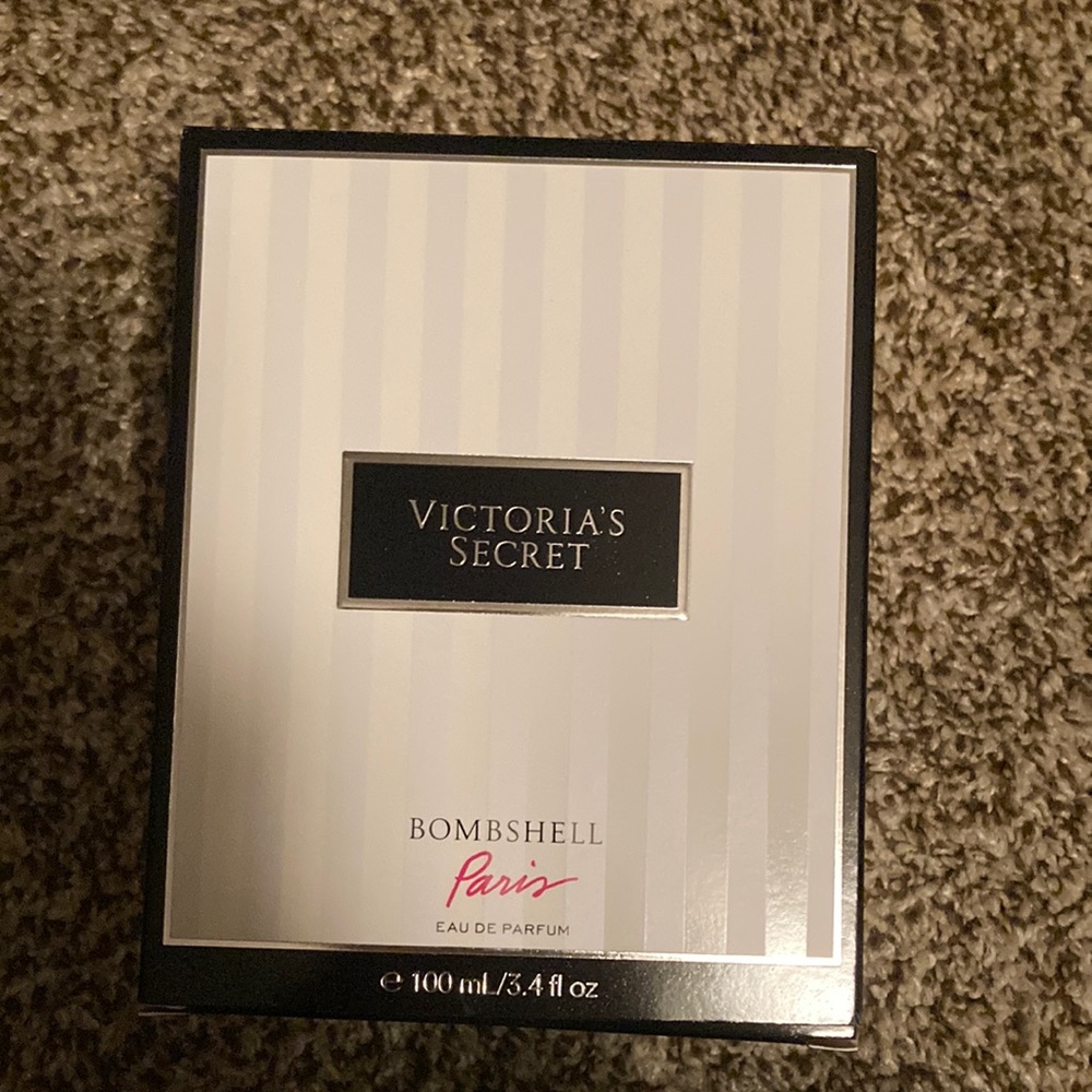 VS perfume
